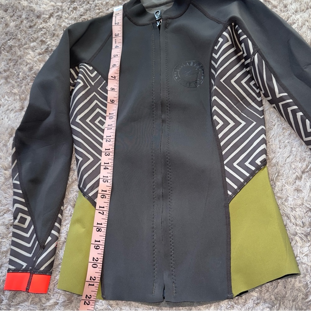Billabong Surf Capsule - Picture 14 of 15